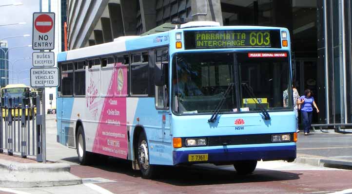 Hillsbus Volvo B10B Custom 230 7361